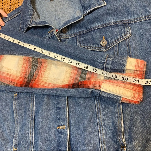 BKE denim blue jean jacket. - Picture 11 of 11